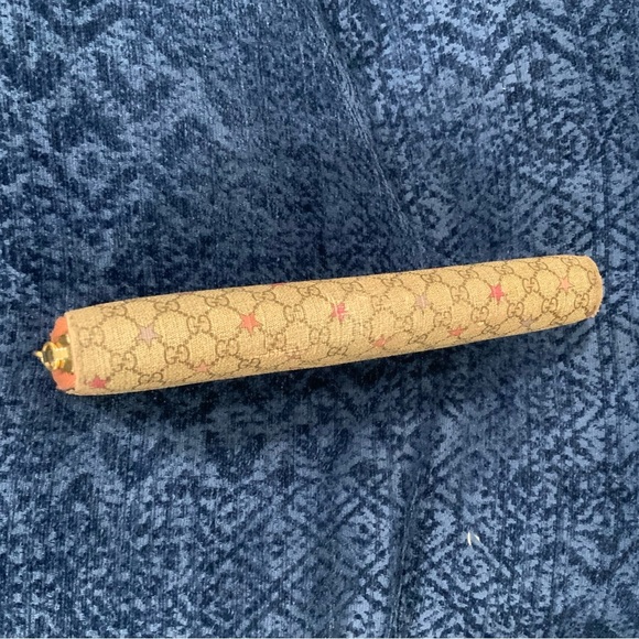 Micro GG Supreme Stars round zip wallet. - Picture 6 of 14